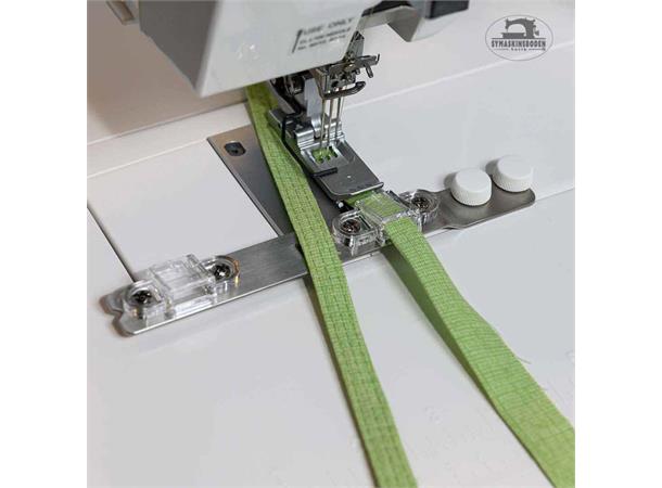 Janome Bias tape Guide & Belt Loop Folde Gruppe: 7 Coverstitch 