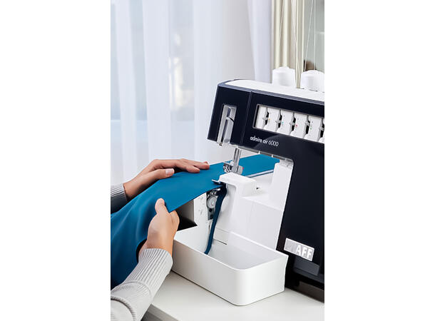 Pfaff Admire 6000 Overl/Cover Overlock-/Covermaskin med lufttreding 