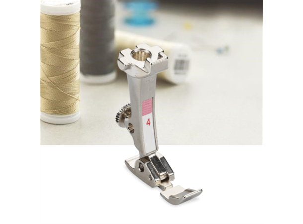 Trykkfot Bernina 4 Glidelåsfot Passer til Bernina B,C,D,Ea2-4,Eb2-4,EcF 