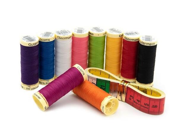 Gütermann Polyester 10x100m + Målband Gütermann No100 Sew-all Thread 10pk.