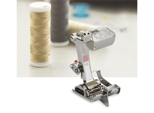 Trykkfot Bernina 10C Kantstikningsfot Passer til Bernina D2,Ea3-4, Eb3-4,Ec3,F 