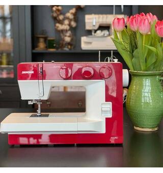 Janome 1522 Raud Mekanisk symaskin, stort syrom.