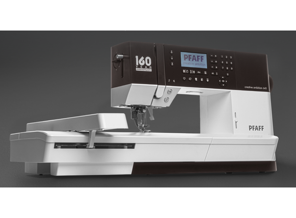 Pfaff Ambition 640 inkl. Jubileumspakke Leverast med broderimodul+Jubileumspakke 