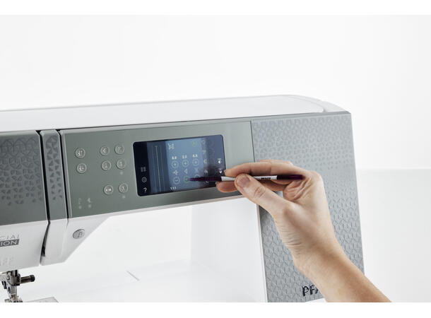 DEMO: Pfaff Quilt Expression™ 720 SE 5stk. ekstra, gratis trykkføtter, Som ny 