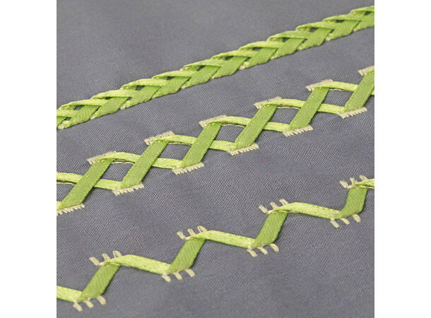 DEMO: Pfaff Quilt Expression™ 720 SE 5stk. ekstra, gratis trykkføtter, Som ny 