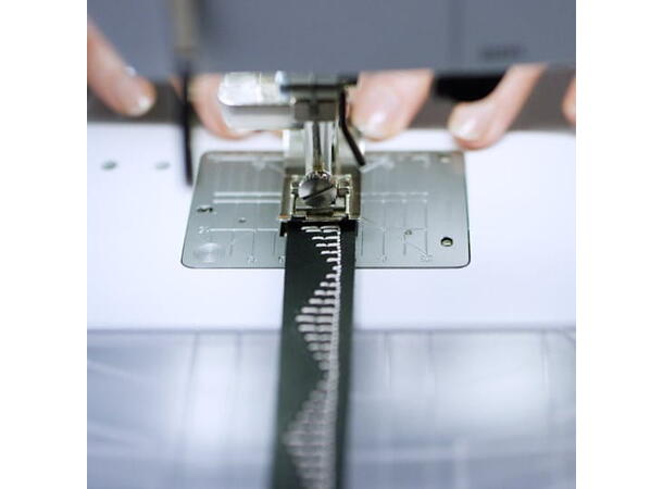 KAMPANJE: Bernina B480 Symaskin Inkl. Stor Quiltepakke. 